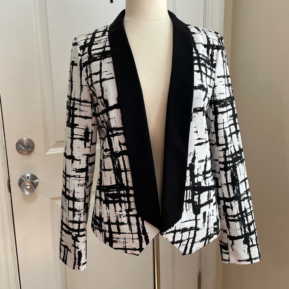 Sears Wellington black and white blazer